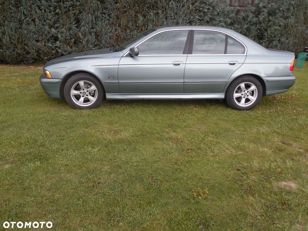 BMW Seria 5 - 1