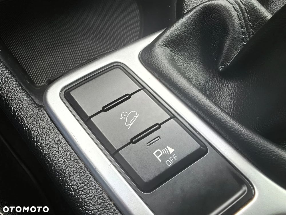 Kia Sportage 1.6 GDI Business Line 2WD - 24