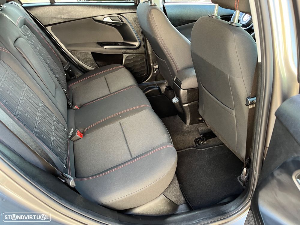 Fiat Tipo Cross 1.0 GSE T3 - 25