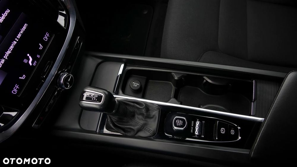 Volvo V60 D4 AWD Geartronic - 22