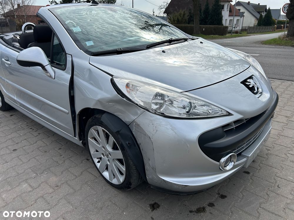Peugeot 207 - 15