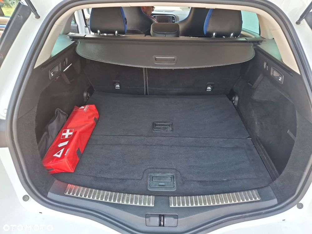 Renault Megane 1.6 dCi GT EDC - 17