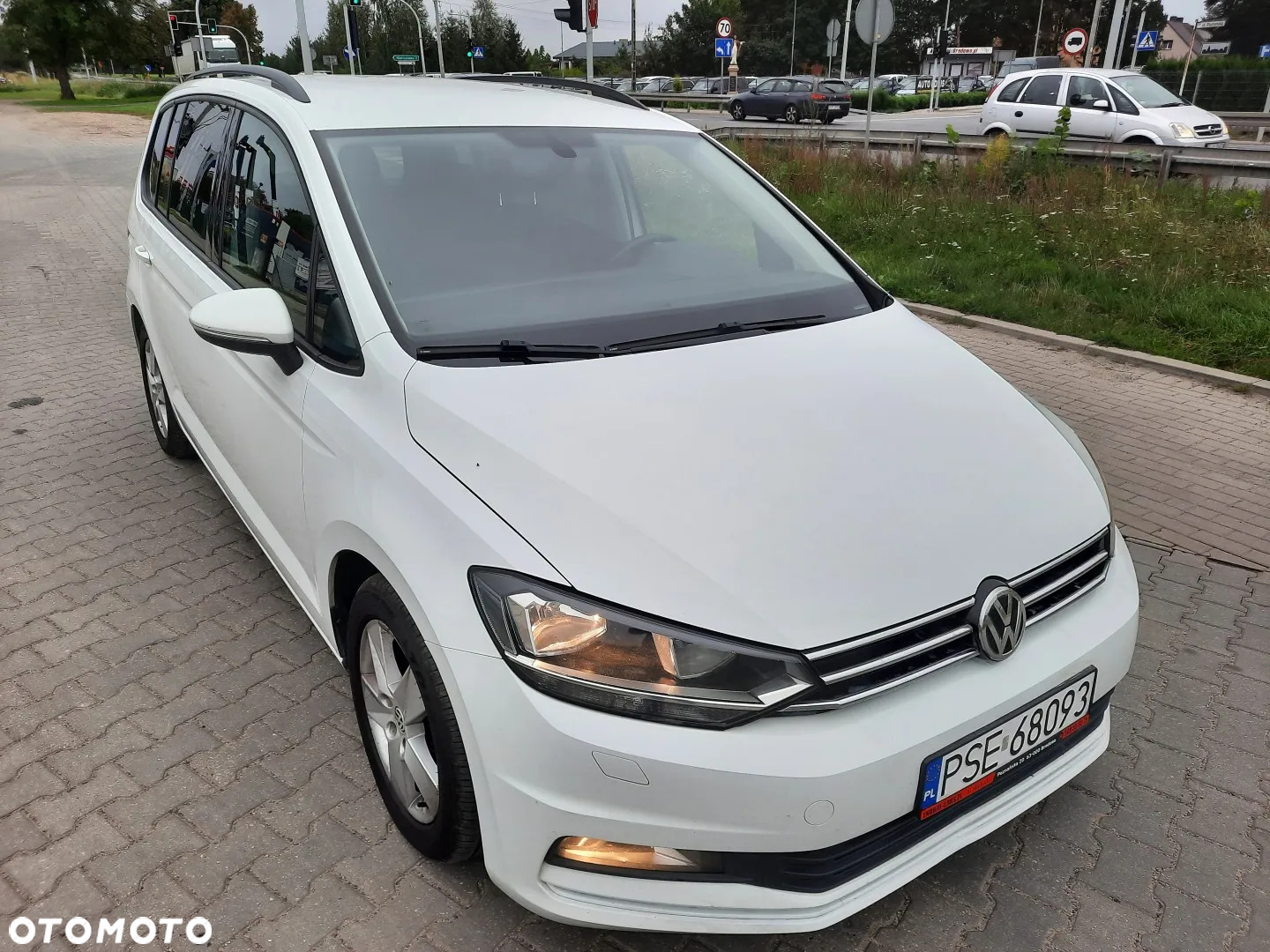 Volkswagen Touran 1.6 TDI SCR BlueMotion Technology DSG Trendline - 5