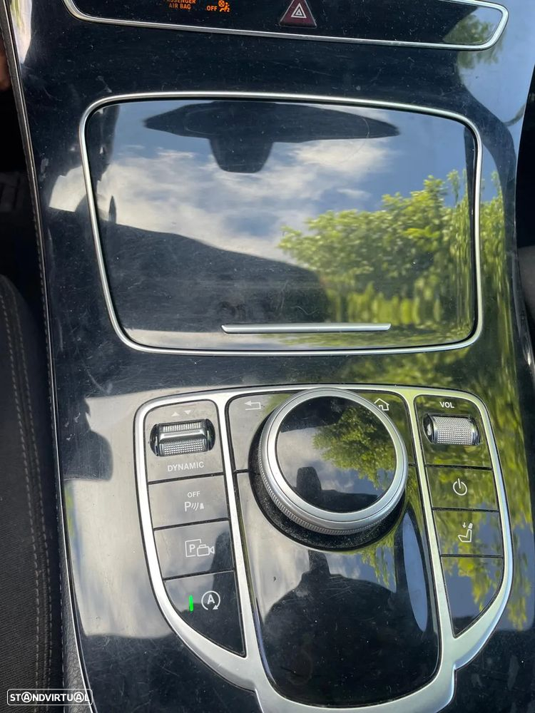 Mercedes-Benz E 200 d Avantgarde - 11