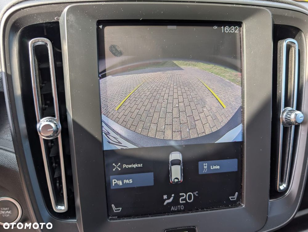 Volvo XC 40 T3 - 13