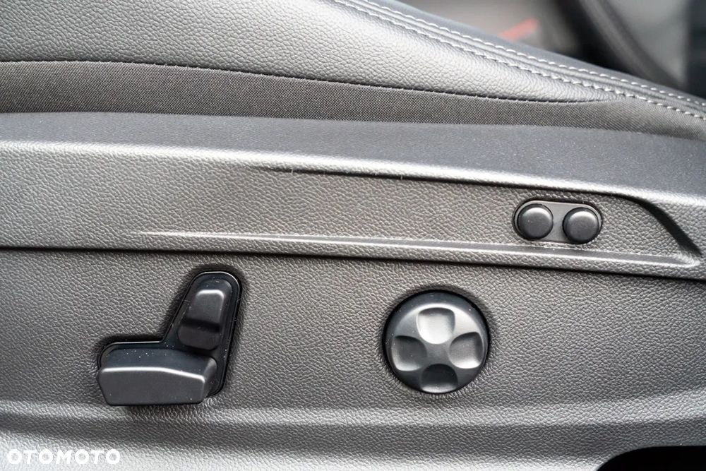 Alfa Romeo Stelvio 2.0 Turbo Veloce Q4 - 23