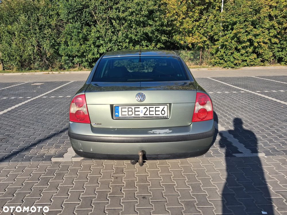 Volkswagen Passat 1.9 TDI - 10