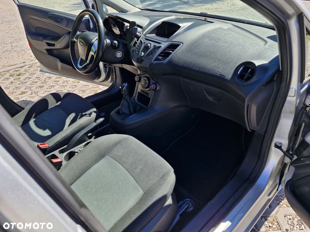 Ford Fiesta 1.25 Ambiente - 14