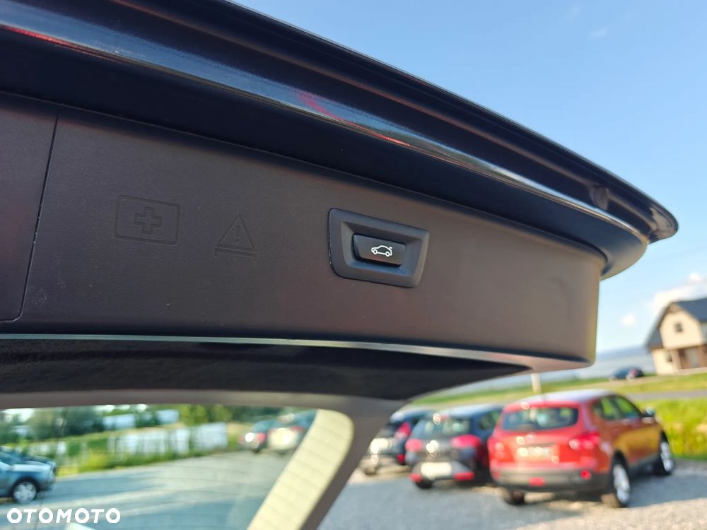 BMW Seria 5 - 16
