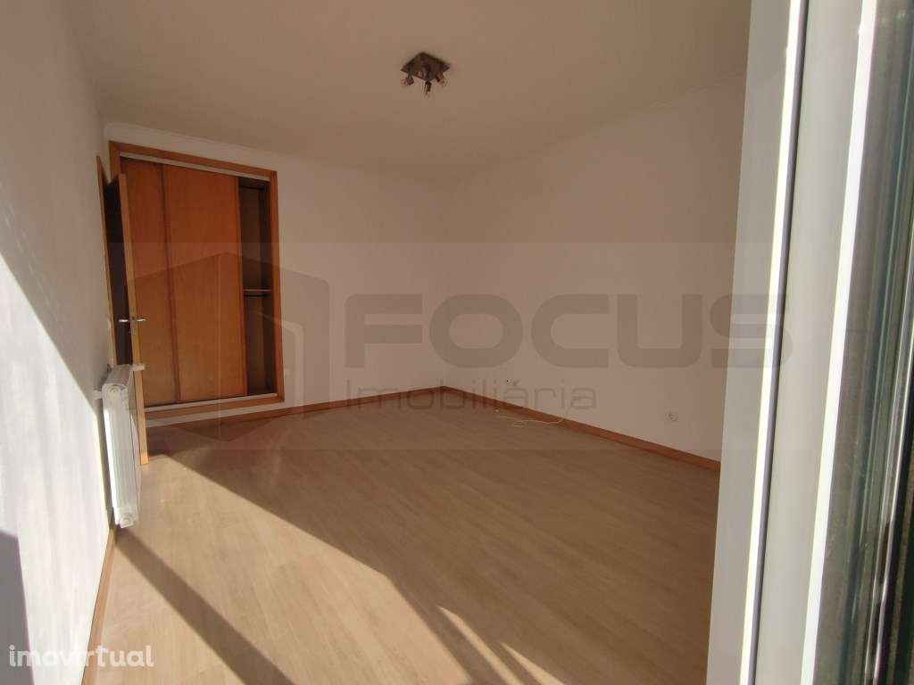 Apartamento T2 para arrendamento - Esgueira / Aveiro - Grande imagem: 5/15