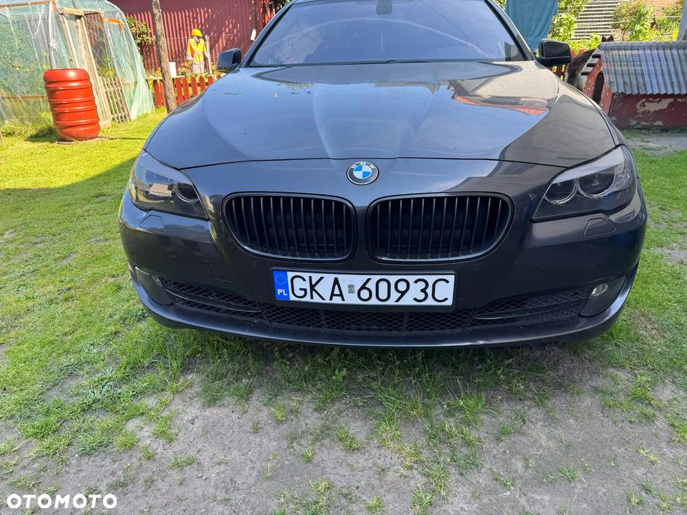 BMW Seria 5 528i xDrive - 22