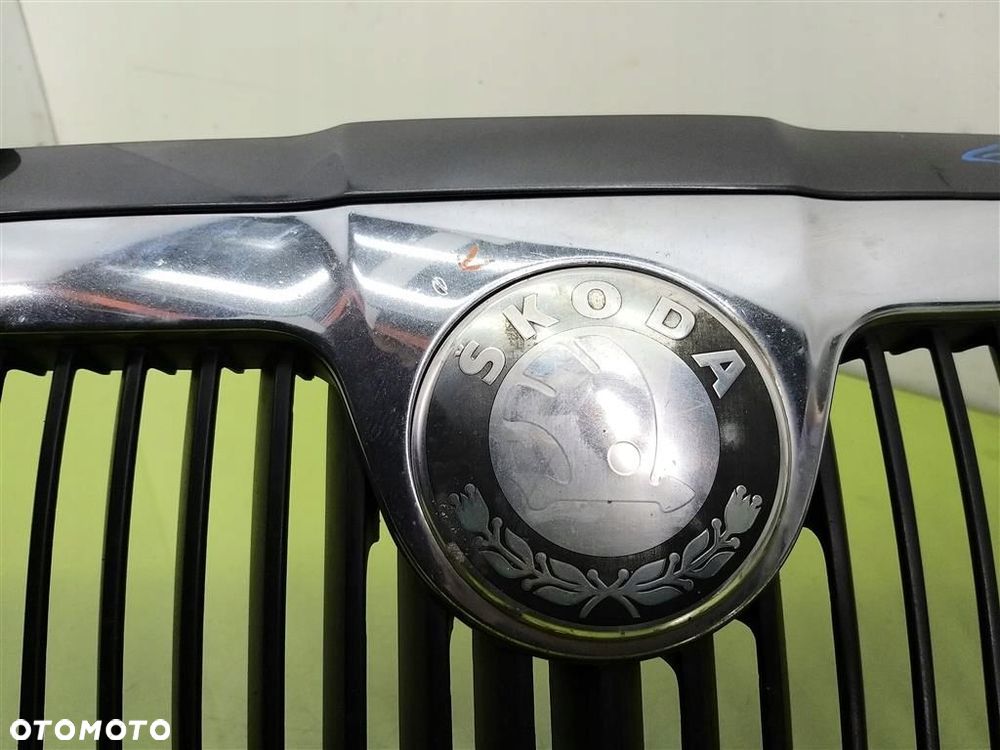 Atrapa Grill Skoda Superb I 2001-2006 PRZED LIFT LAK:LF7G 3U0853651C - 3