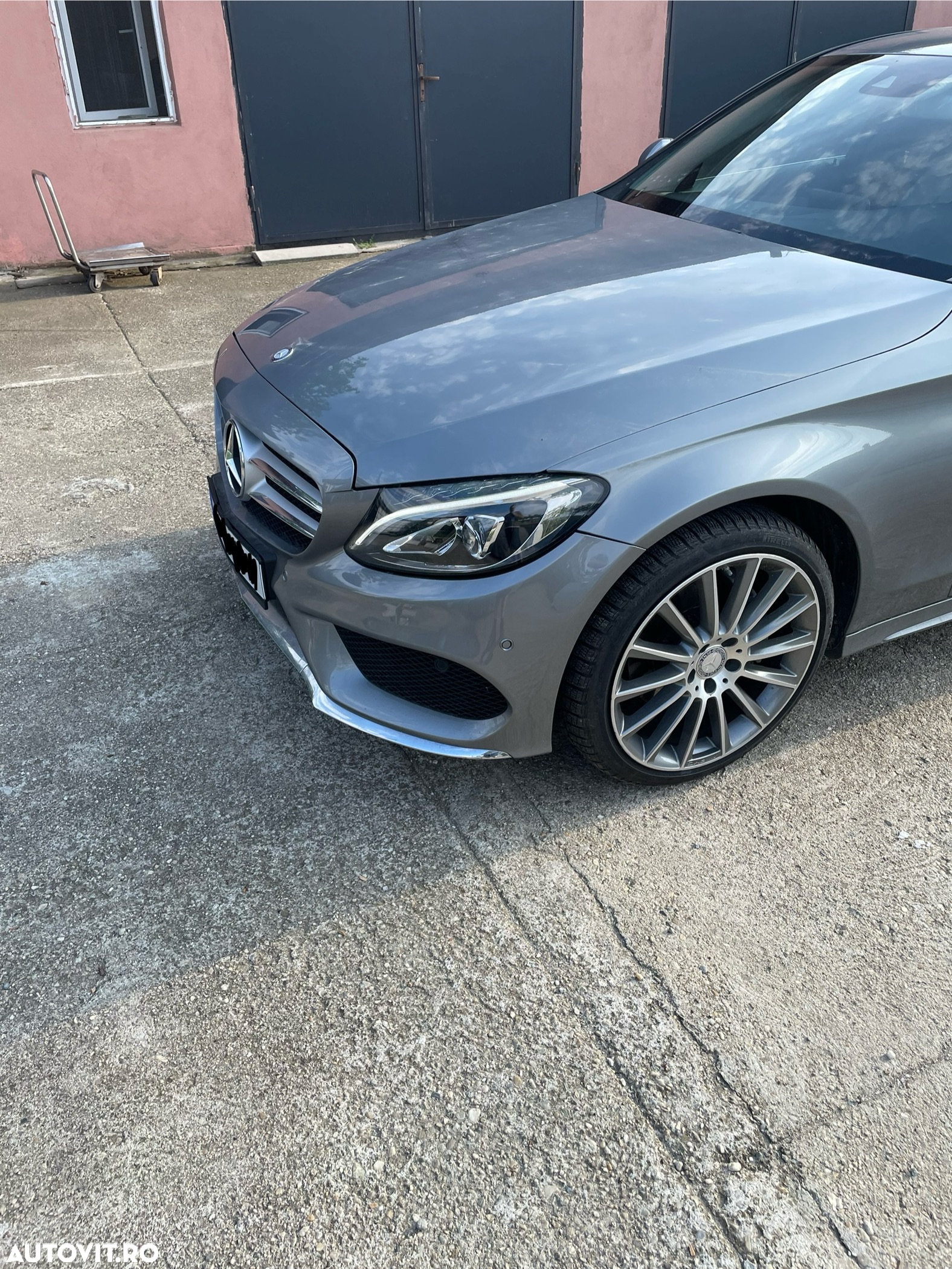 Mercedes-Benz C - 8
