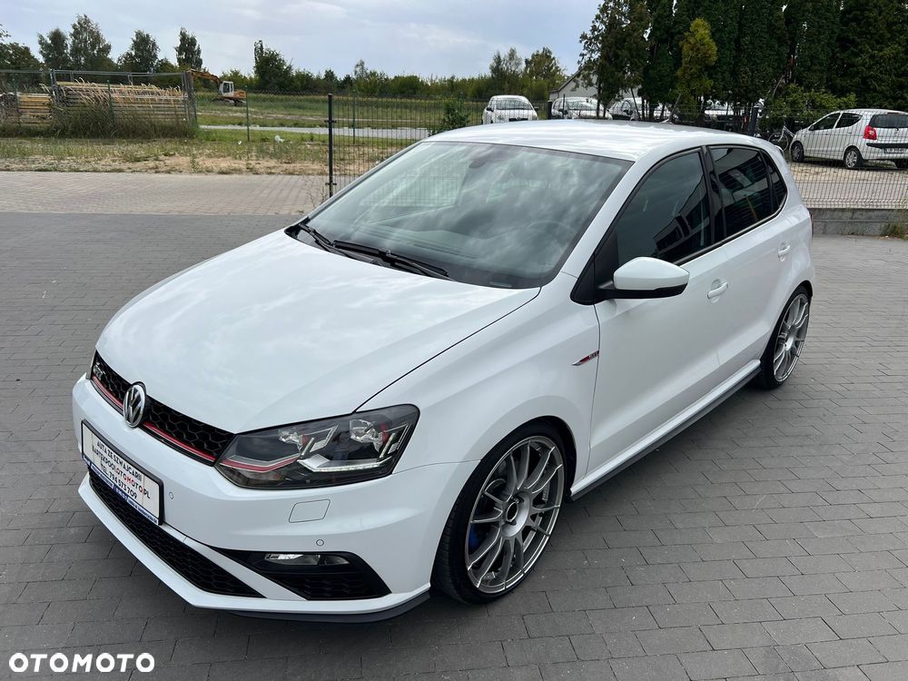 Volkswagen Polo 1.8 TSI BMT GTI - 8