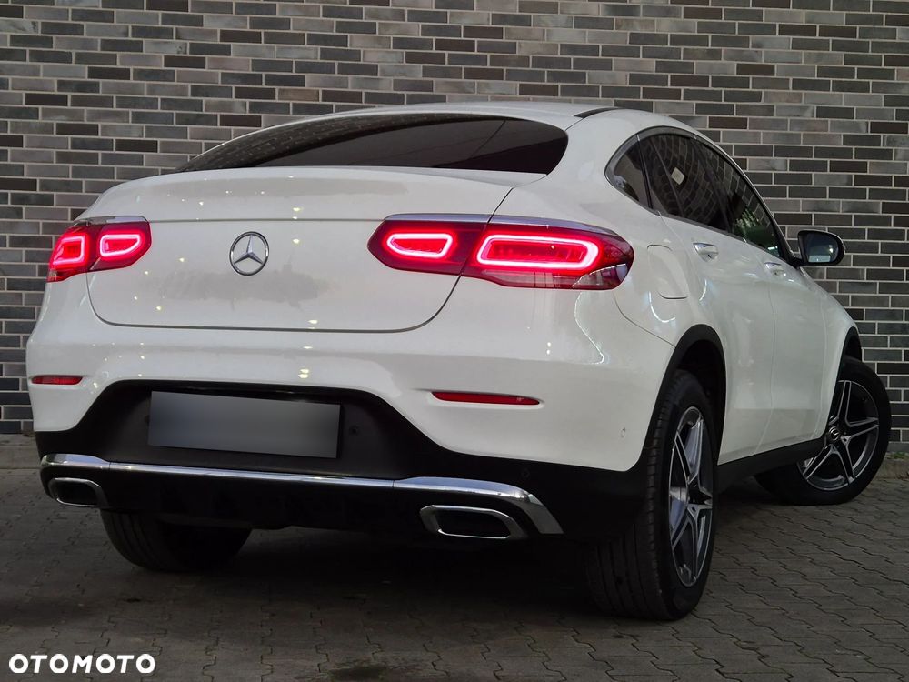 Mercedes-Benz GLC 300 d 4Matic 9G-TRONIC AMG Line - 10