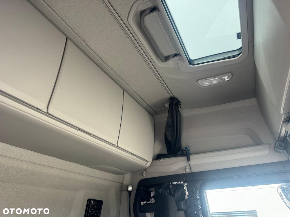 Scania P410/ MEGA LOWDECK/ RUCHOME SIODŁO/ 240Tyskm/ ZAWIESZENIE FULL PODUSZKA/ FULL LEDY/ KLIMA POSTOJOWA - 24