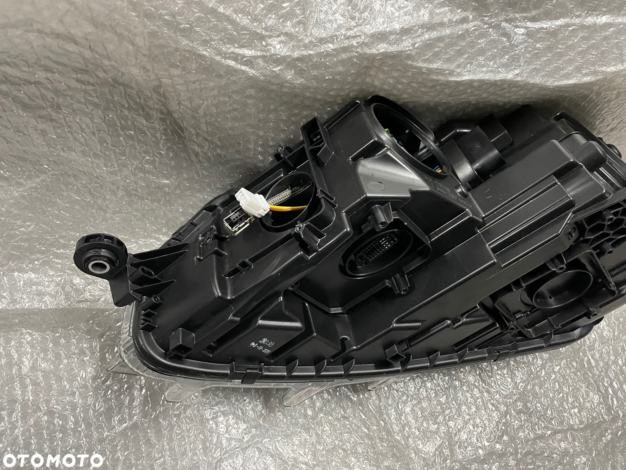 LAMPA PRAWA XENON SKODA OCTAVIA III 5E0 5E1941018A - 14