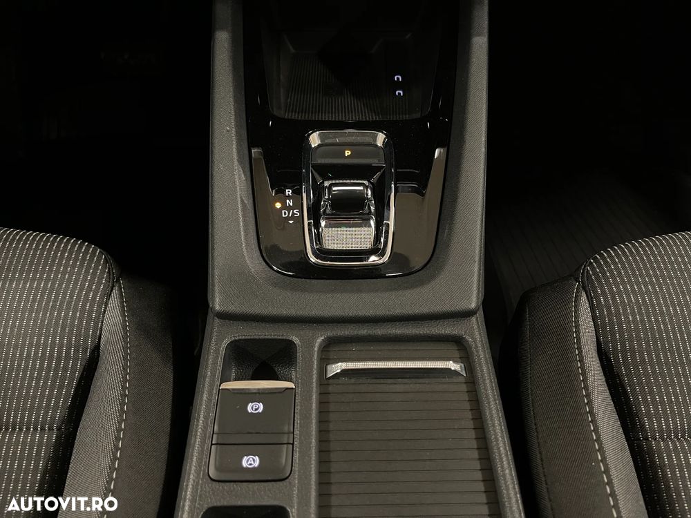 Skoda Octavia 2.0 TDI DSG Ambition - 22