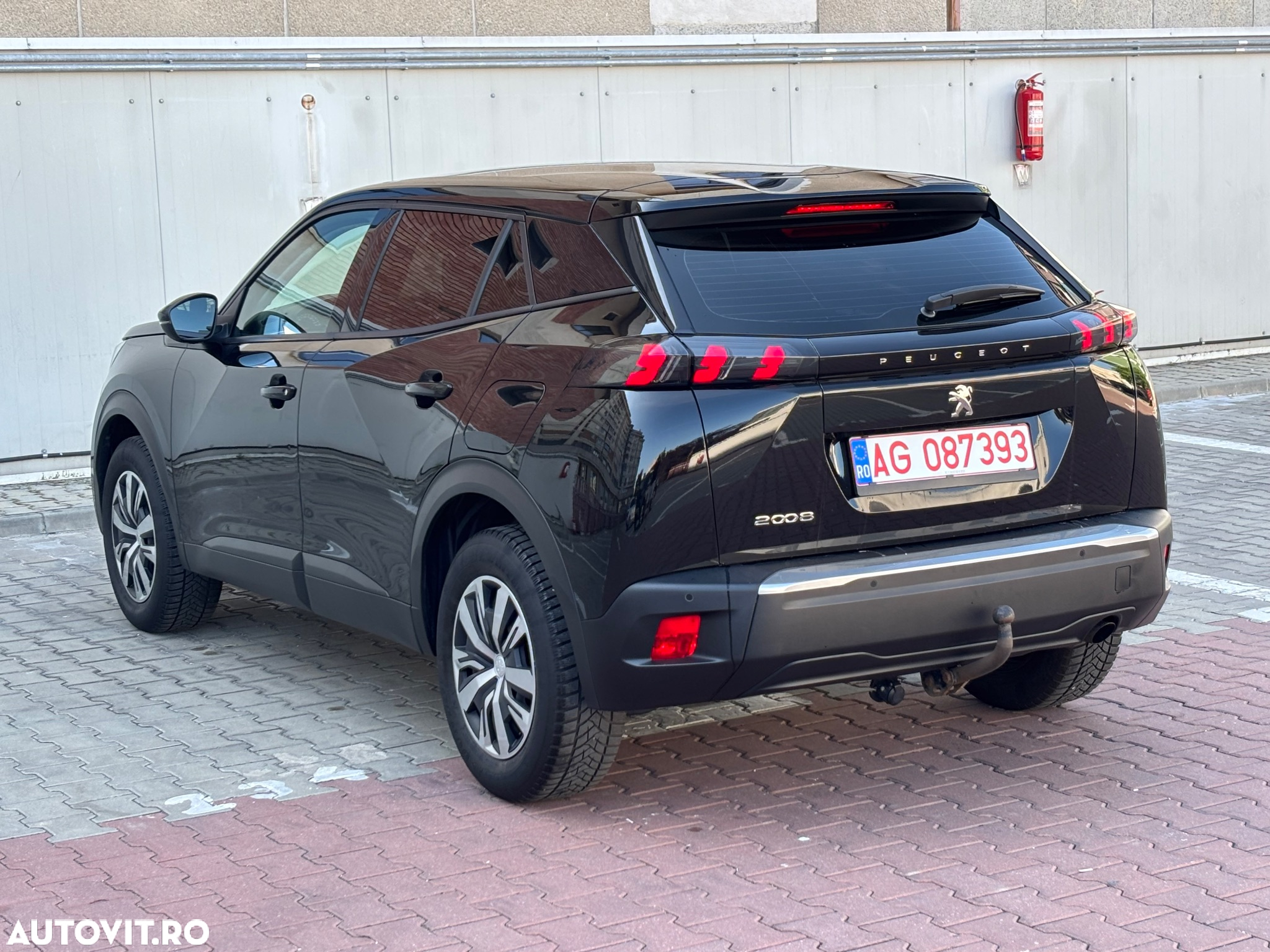 Peugeot 2008 1.5 BlueHDI FAP Active - 4