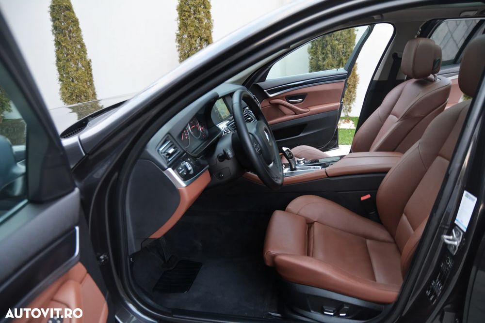 BMW Seria 5 520d Sport-Aut. - 10