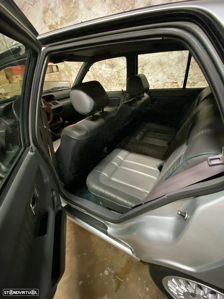 Renault Clio 1.4 Baccara - 9