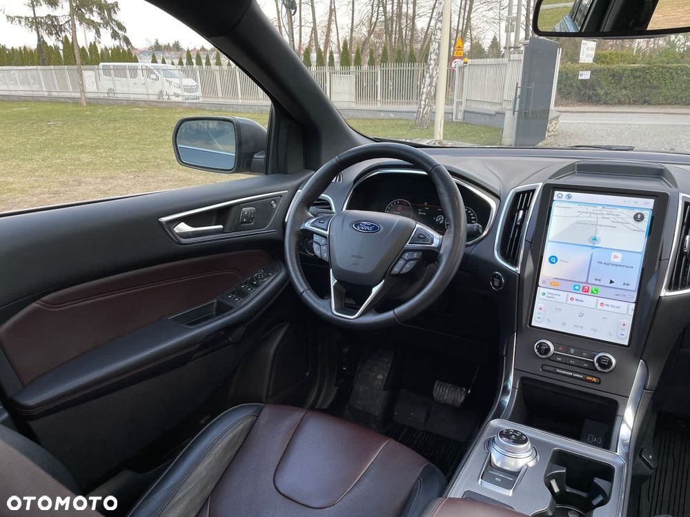 Ford Edge - 8