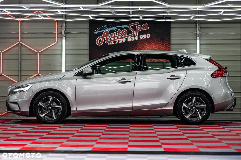 Volvo V40 D2 RDesign - 15