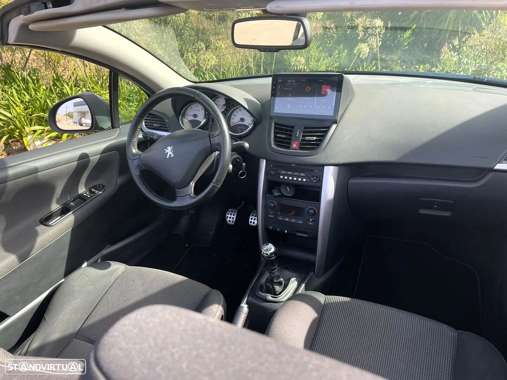 Peugeot 207 CC 1.6 HDi FAP Sport - 13