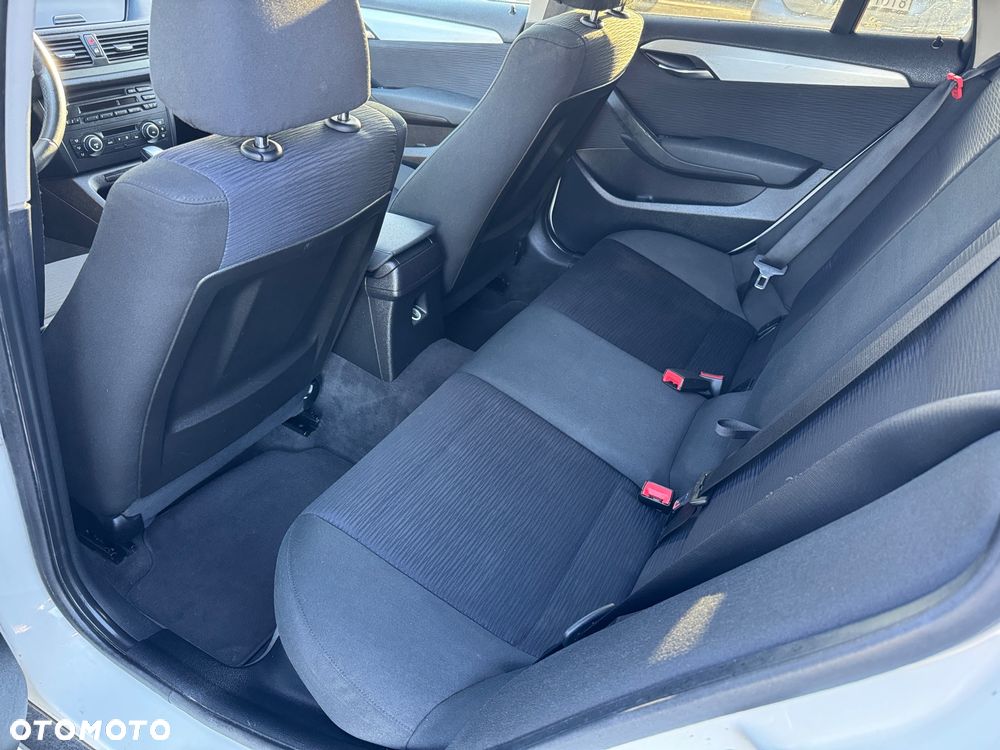 BMW X1 xDrive18d xLine - 21