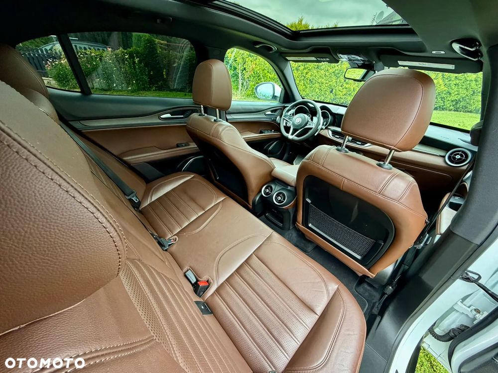 Alfa Romeo Stelvio 2.0 Turbo Veloce TI Q4 - 7