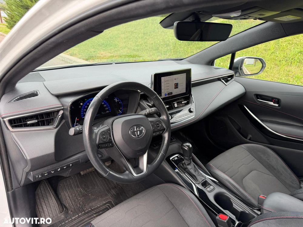 Toyota Corolla - 25