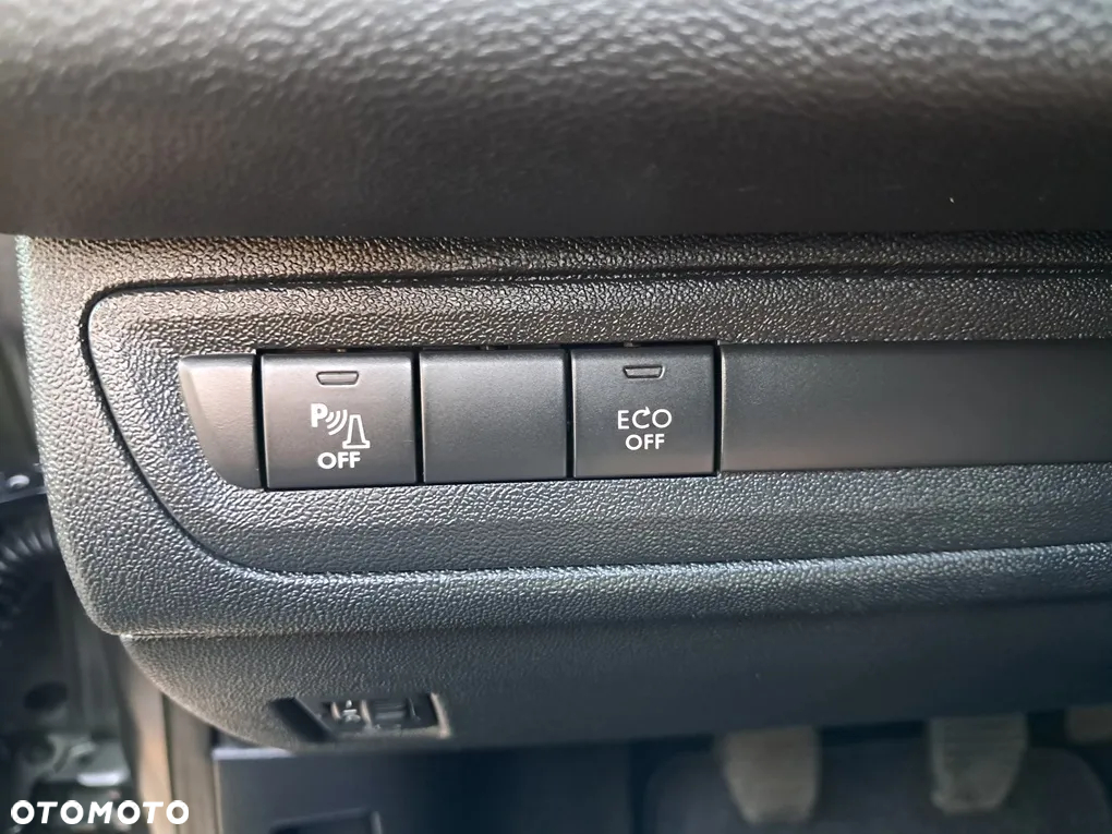 Peugeot 208 1.2 PureTech Active - 30
