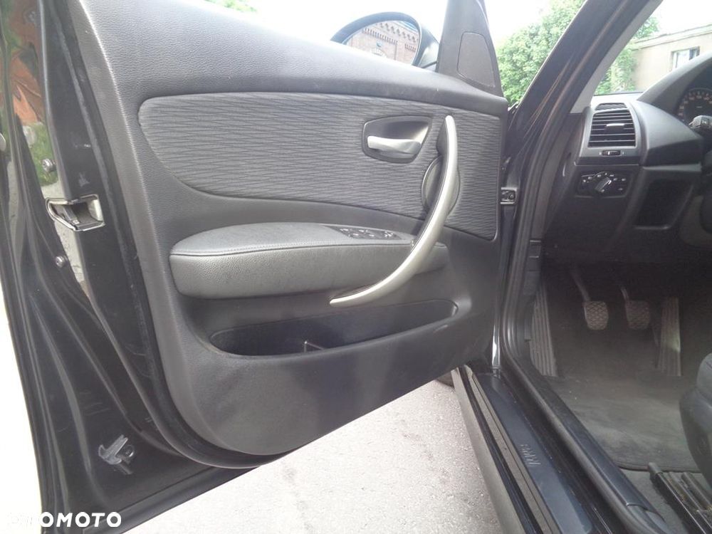 BMW Seria 1 - 26