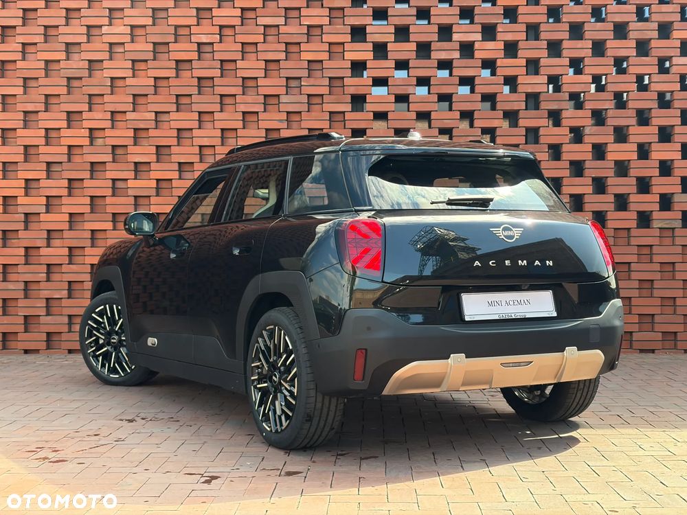 MINI Aceman SE 54.2kWh Linia Classic - 9