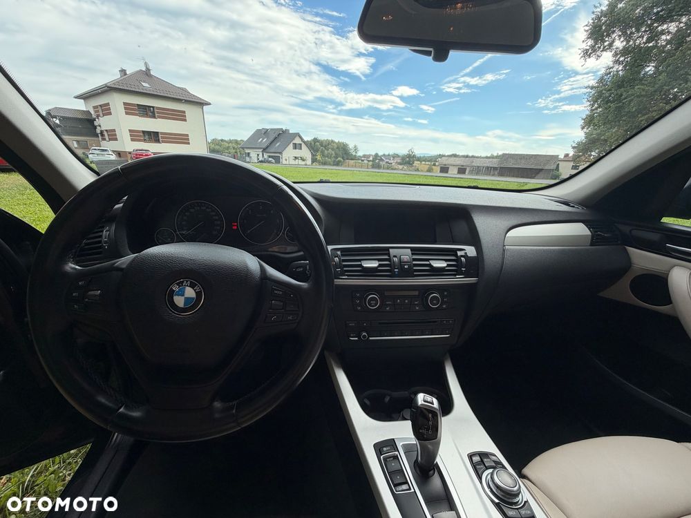 BMW X3 xDrive20d - 11