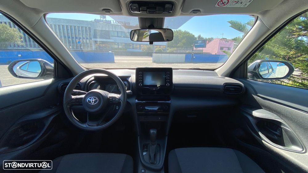 Toyota Yaris Cross 1.5 HDF Comfort - 26