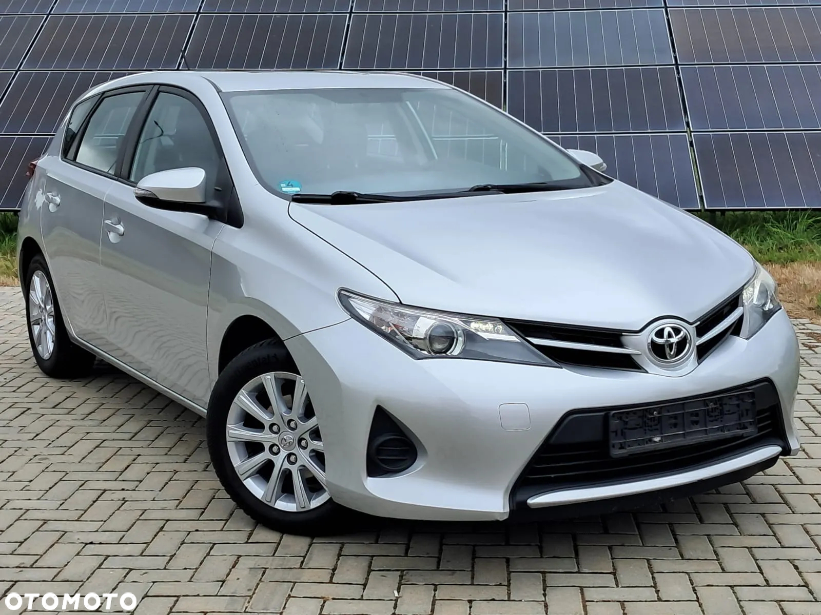 Toyota Auris 1.33 Dual-VVT-i Cool - 18
