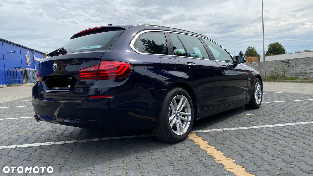 BMW Seria 5 520d Luxury Line - 3