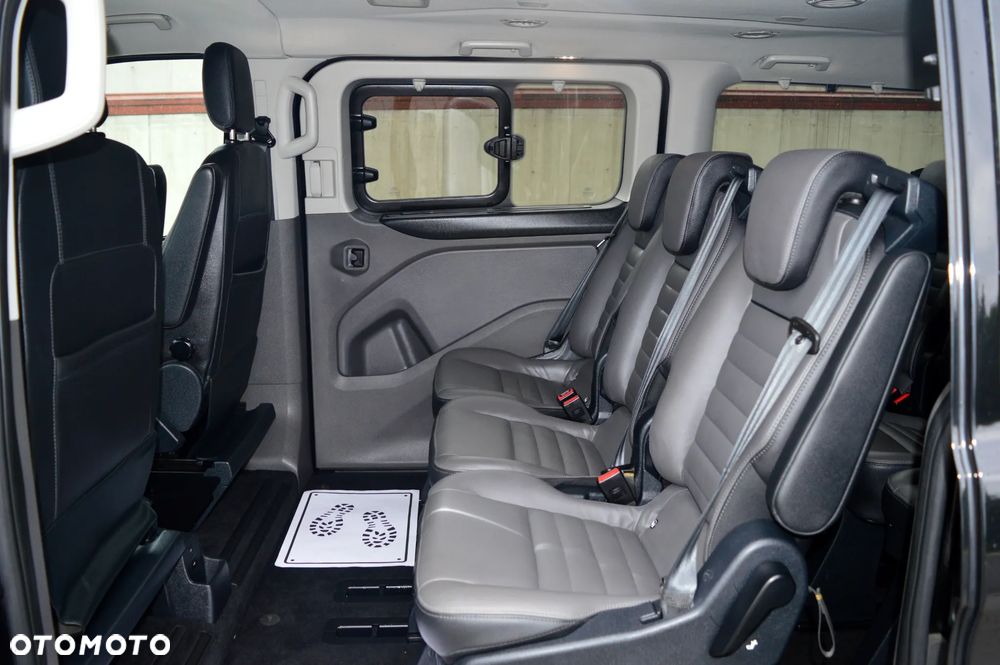 Ford Tourneo Custom 320 L1H1 VA Autm Titanium X - 11