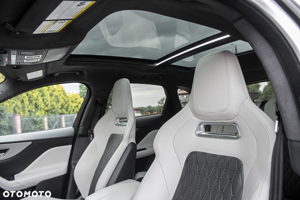 Jaguar F-Pace 5.0 V8 P550 AWD SVR - 20