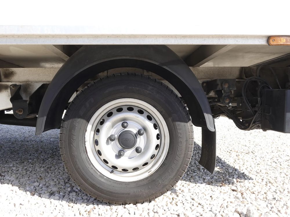 Ford Transit - Kontener z windą - 15