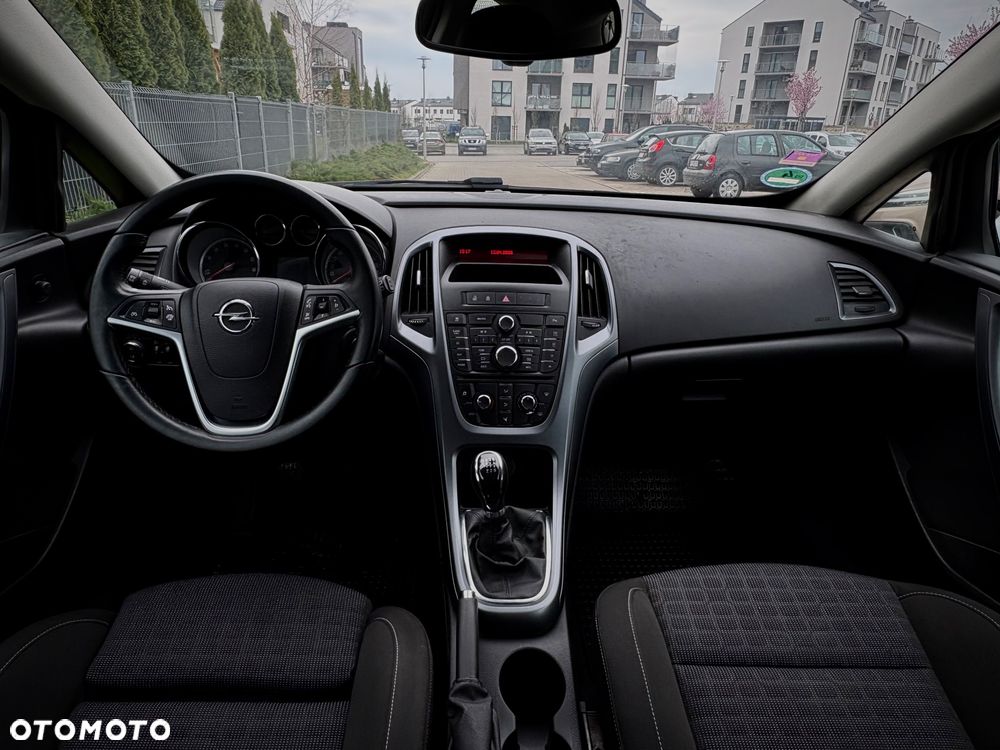 Opel Astra 1.4 Turbo Sport - 19