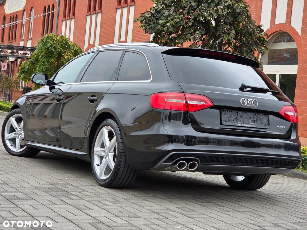 Audi A4 Avant - 11