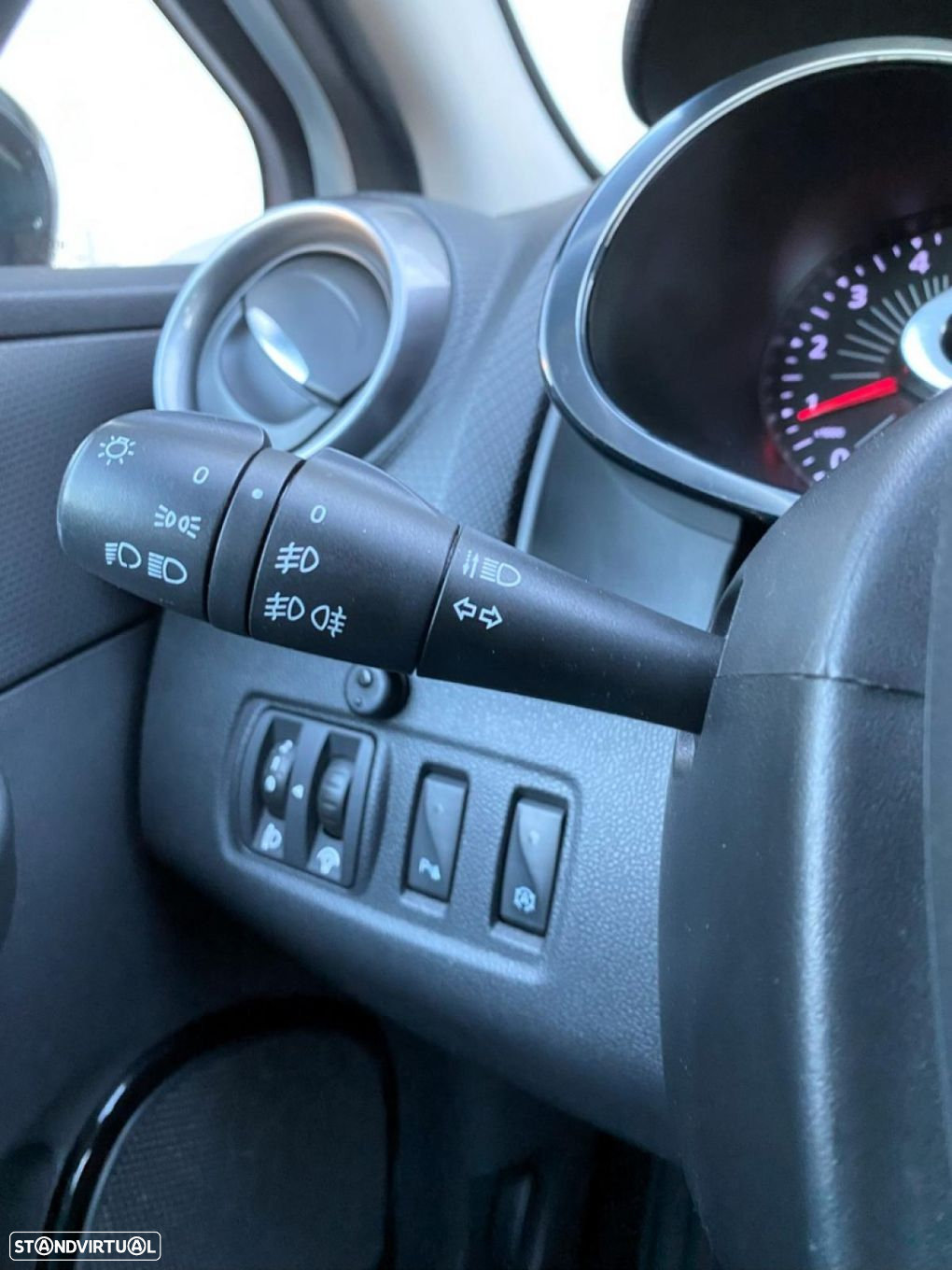 Renault Clio 1.5 dCi Limited - 14