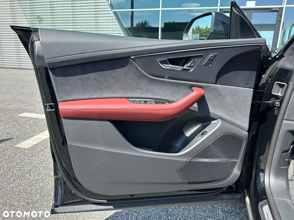 Audi SQ8 - 13