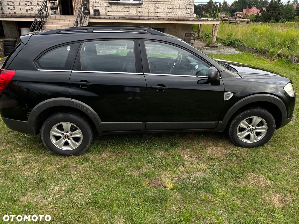 Chevrolet Captiva 2.4 2WD 5 Sitzer LS - 11