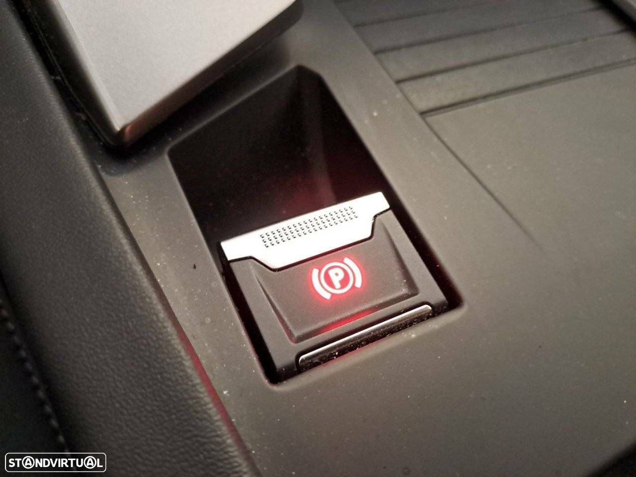 Peugeot 408 1.2 PureTech Allure EAT8 - 24