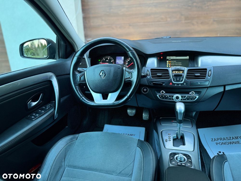 Renault Laguna dCi 175 FAP GT - 24