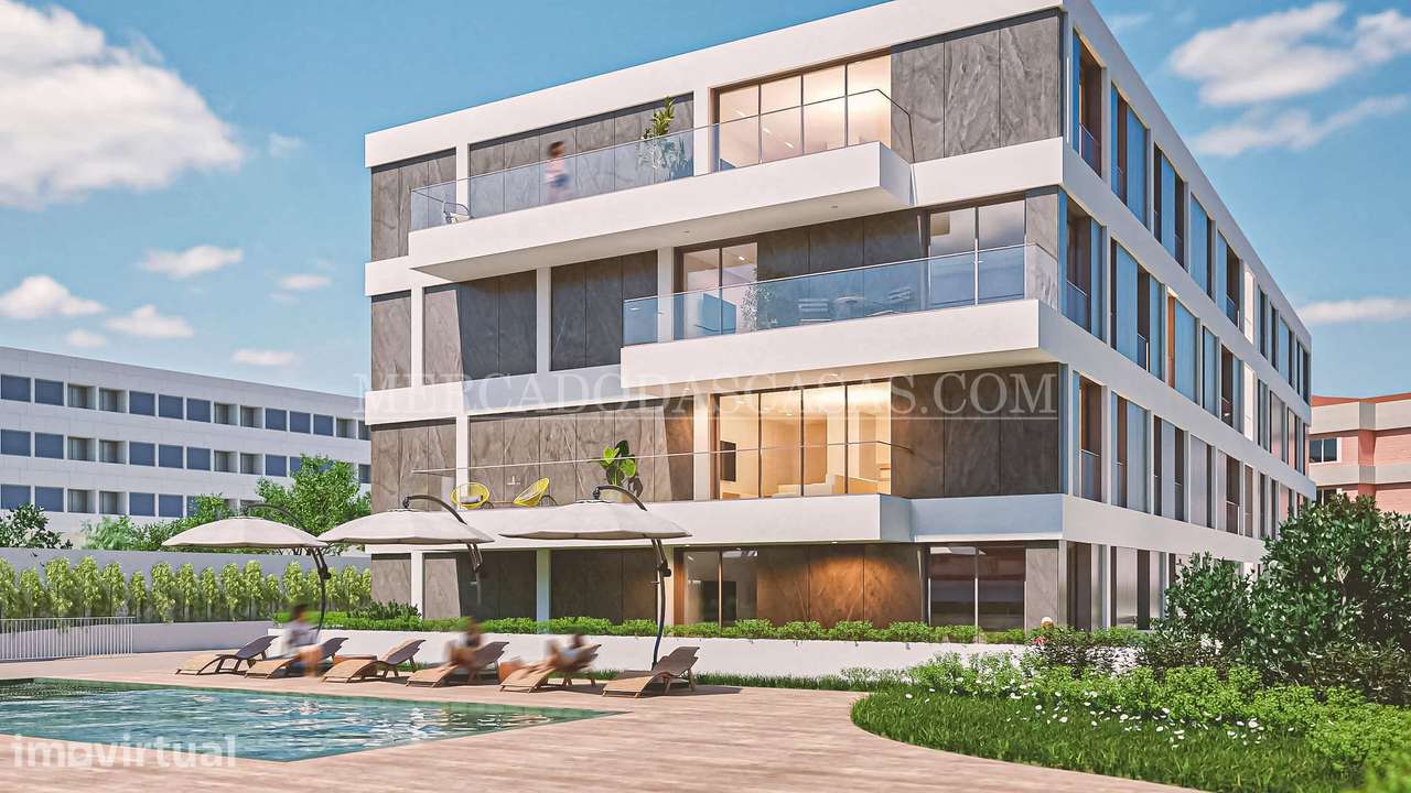 Apartamento T1 de qualidade superior junto à praia - Grande imagem: 2/14