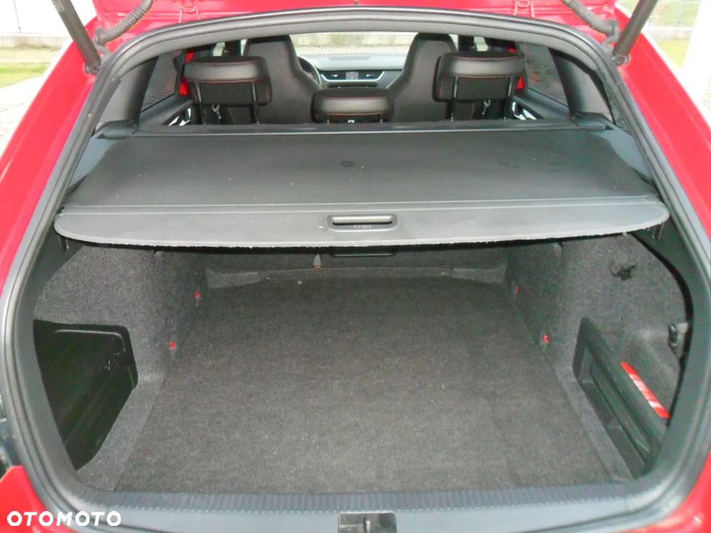 Skoda Octavia 2.0 TSI RS 245 DSG - 29